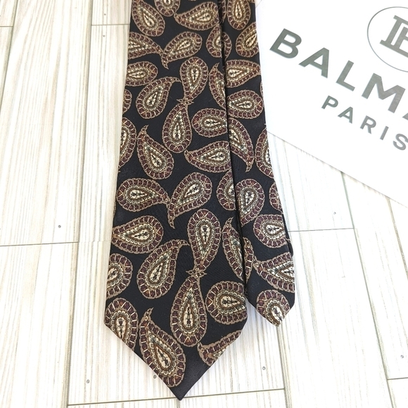 Balmain Vintage Italian Silk Paisley Luxury Necktie in Black and Cream - Picture 1 of 7